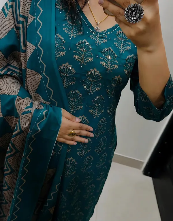 Krisha_Blue_Cotton_printed_kurta_set