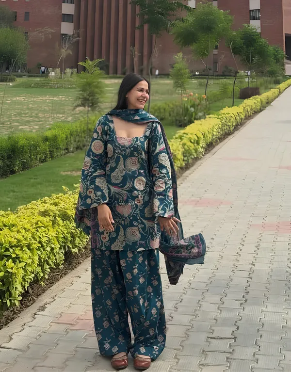 Women’s_Trendy_Printed_3_Pc_Kurta_Pant_Set