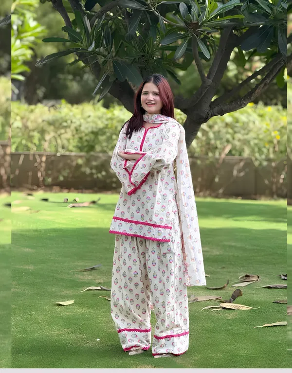 Women’s_Premium_Floral_Printed_3_Pc_Kurta_Palazzo_&_Dupatta_Set