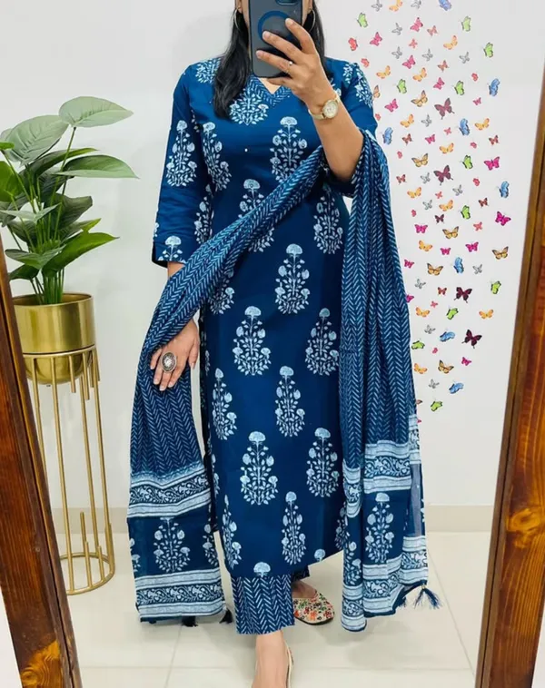 Blue_Mughal_Printed_cotton_kurta_set