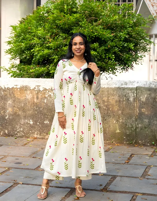 Serene_Floral_Anarkali_pant_set