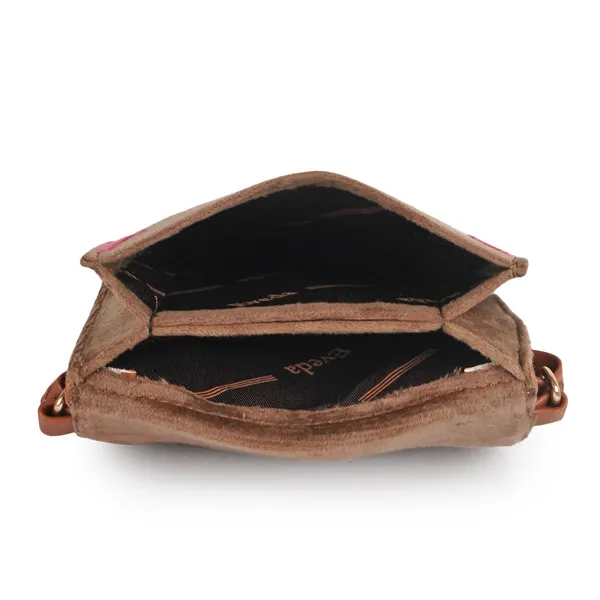 Embroidered_Crossbody_Bag,_Mobile_holder