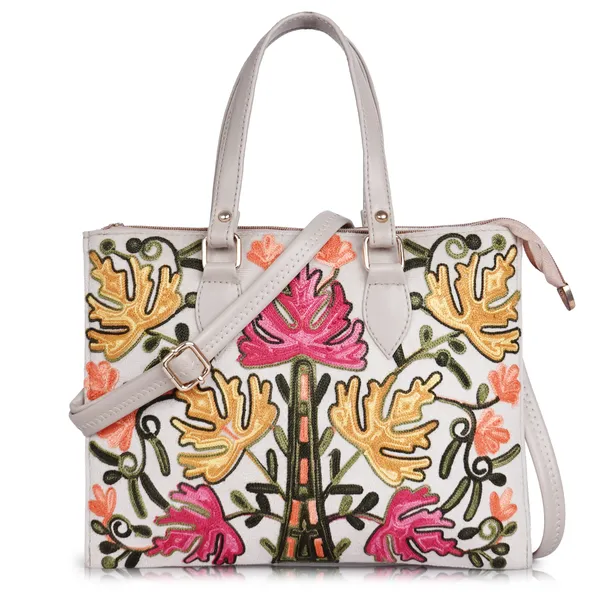 Floral_Embroidered_Shoulder_Bag