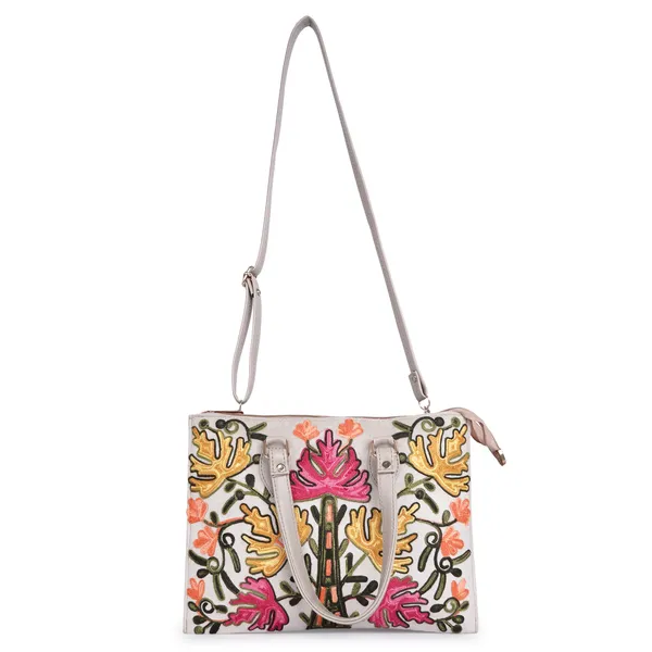 Floral_Embroidered_Shoulder_Bag