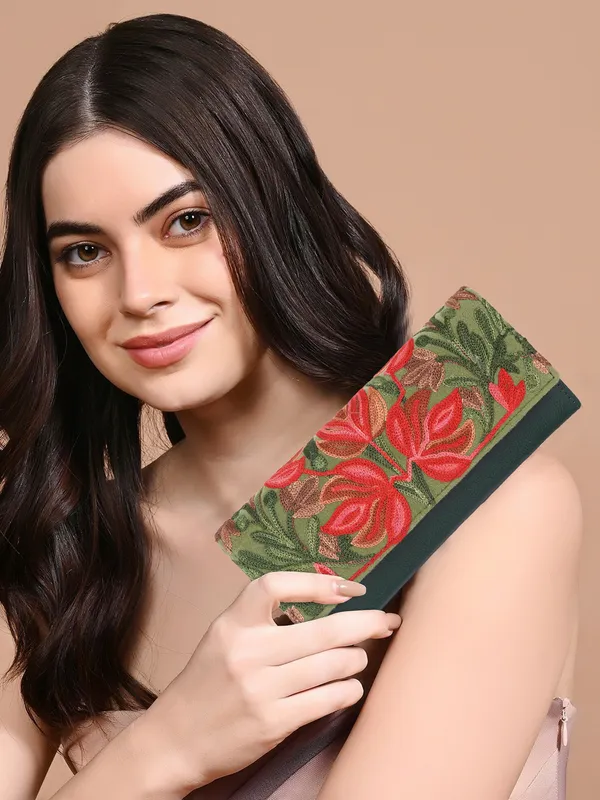 Green_Gorgeous_Embrodeiry_Clutch_Ladies_Party_Wedding_Purse_Bag_For_Women