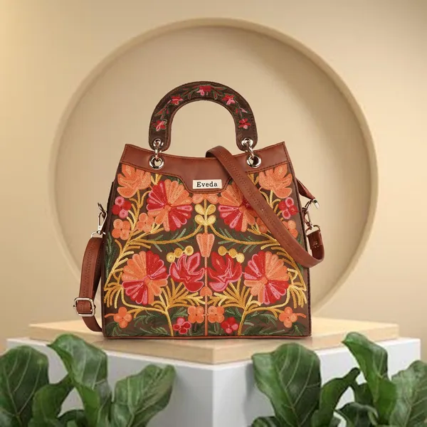 Tan___Leather_Gorgeous_Embrodeiry_Stylish_Design_Hobo_Handbag_For_Women