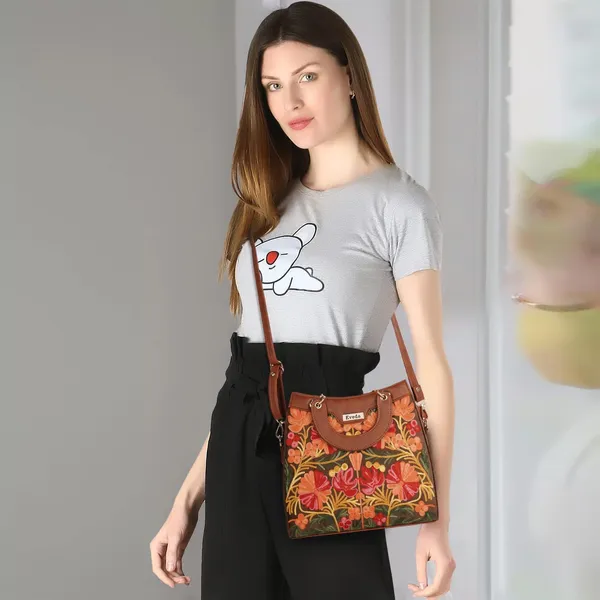 Tan___Leather_Gorgeous_Embrodeiry_Stylish_Design_Hobo_Handbag_For_Women