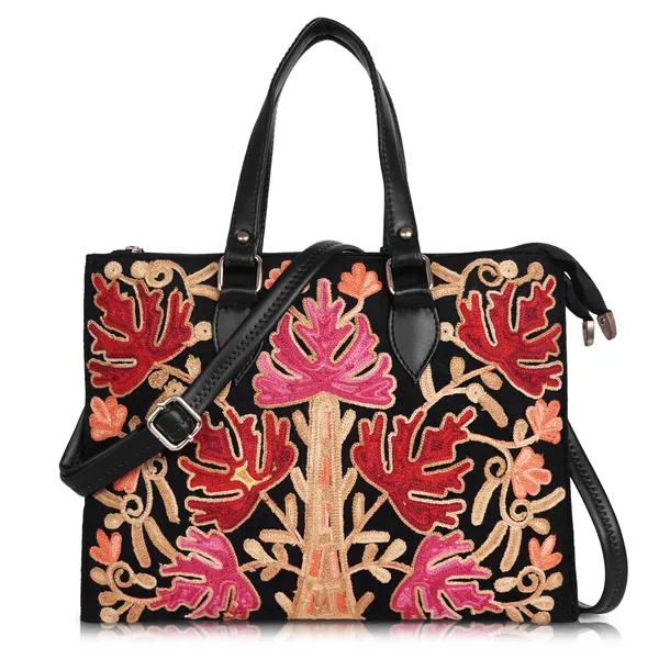 Floral_Embroidered_Shoulder_Bag