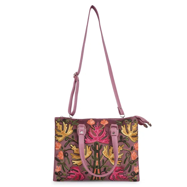 Floral_Embroidered_Shoulder_Bag