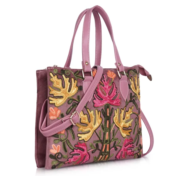 Floral_Embroidered_Shoulder_Bag