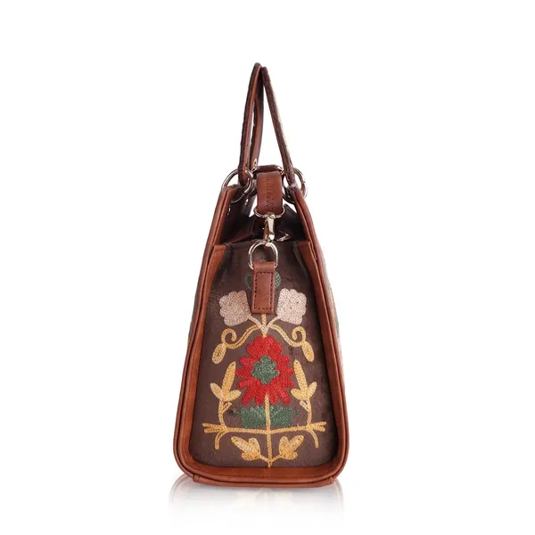 Tan___Leather_Classy_Gorgeous_Embroidered_Stylish_Design_Crossbody_Shoulder_Handbag_With_Embroidered_Handle_For_Women