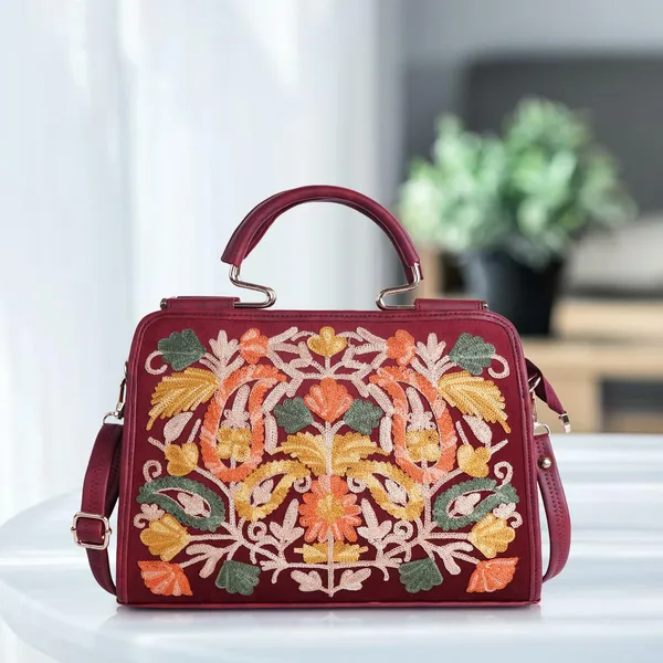 Maroon_Leather_Stylish_Trendy_Design_Shoulder_Crossbody_Hobo_Handbag_For_Women