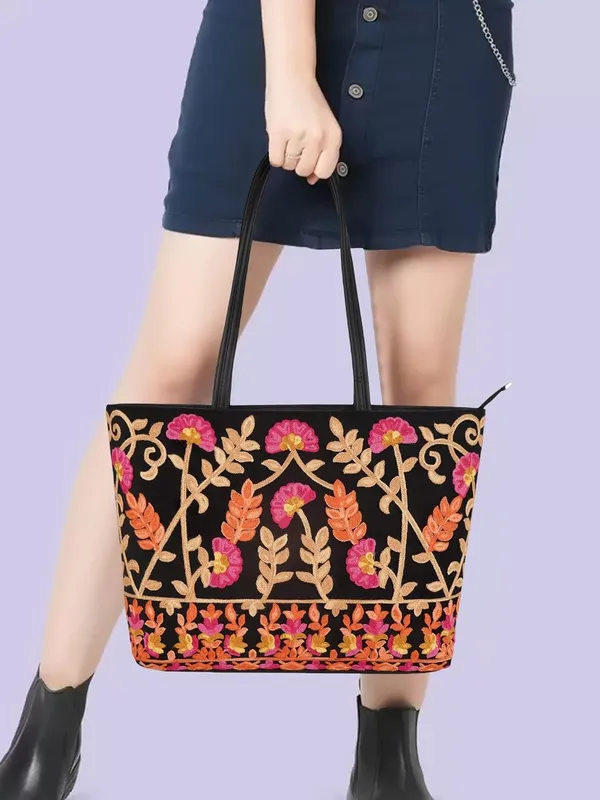 Black_Leather_Gorgeous_Embrodeiry_Stylish_Design_Tote_Hobo_Handbag_For_Women
