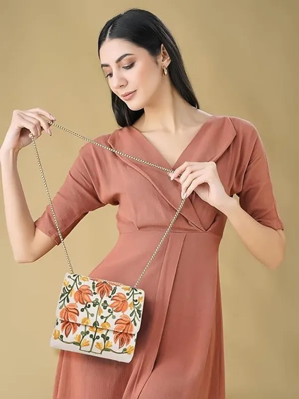 Cream_Leather_Stylish_Fancy_Gorgeous_Embroidered_Design_Crossbody_Gold_Chain_Side_Sling_Bag_For_Women