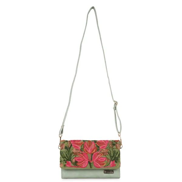 EVEDA_Women_Stylish_Embrodeiry_Clutch