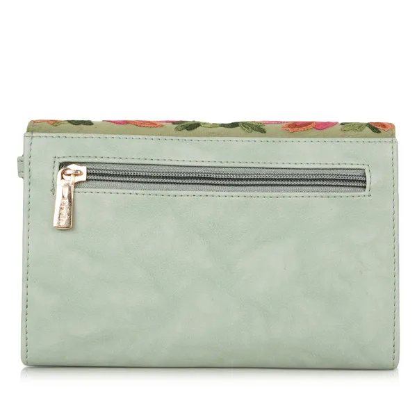 EVEDA_Women_Stylish_Embrodeiry_Clutch