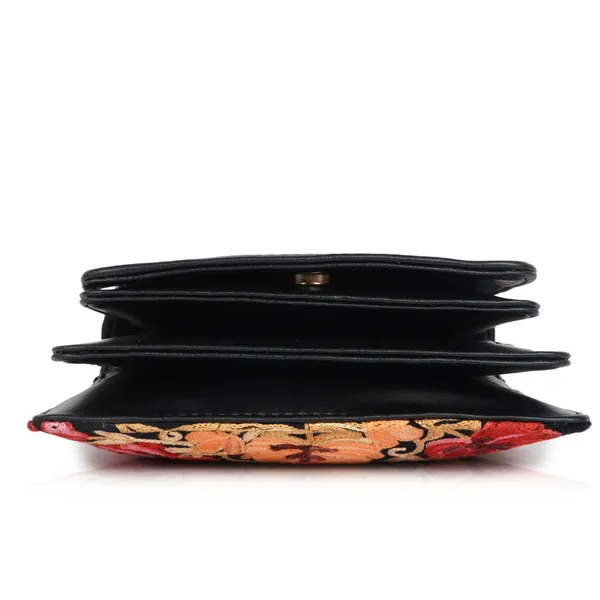 EVEDA_Floral_Embroidered_sling_bag