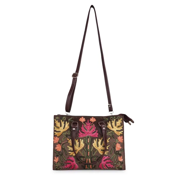Floral_Embroidered_Shoulder_Bag