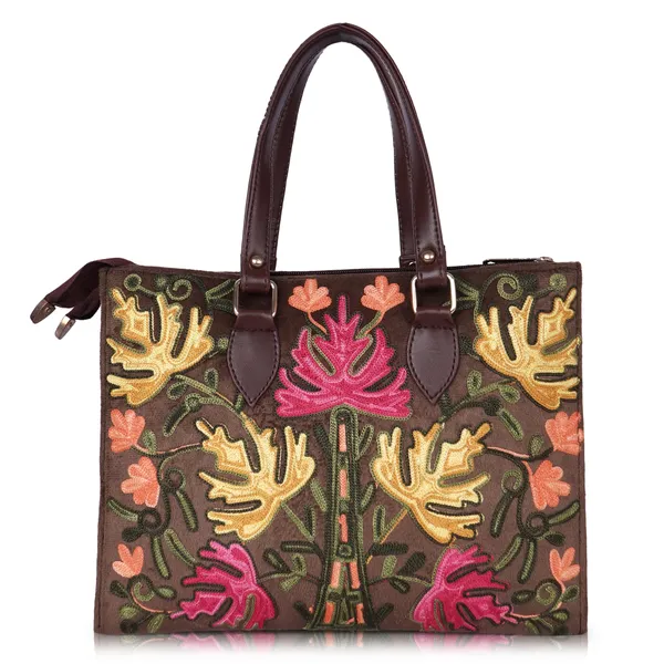 Floral_Embroidered_Shoulder_Bag