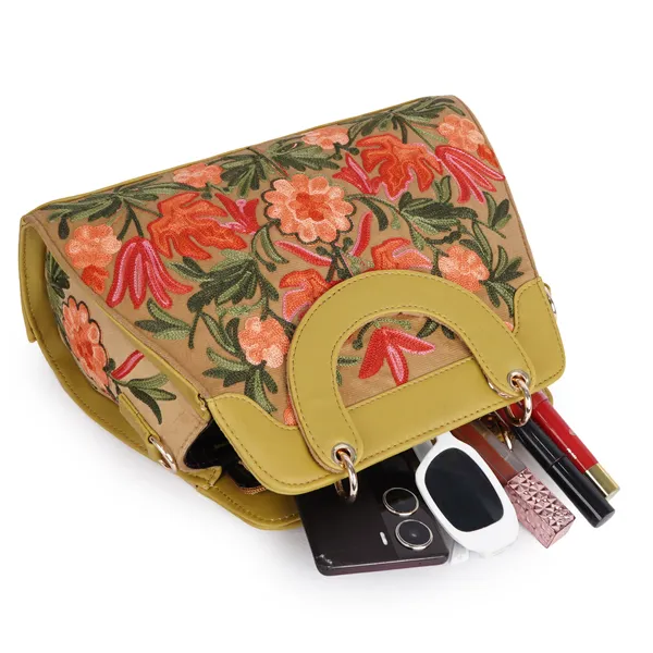 Women_Brown_Handbag