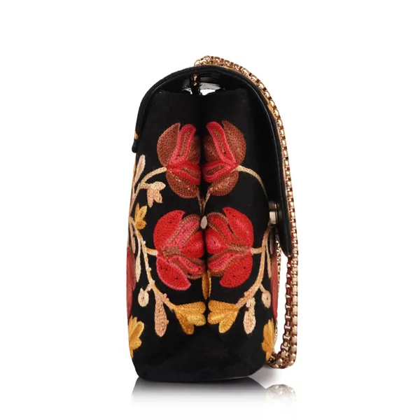 Black_Leather_Stylish_Fancy_Gorgeous_Embroidered_Design_Crossbody_Gold_Chain_Side_Sling_Bag_For_Women