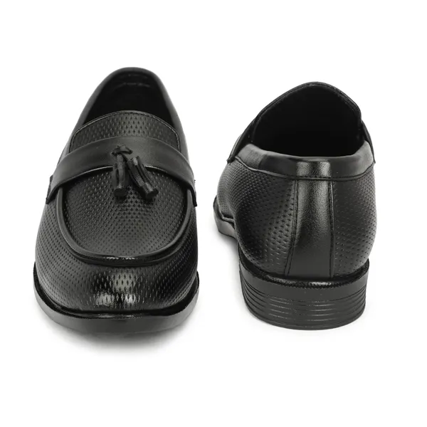 Black_Synthetic_Leather_Tassel_Loafers_For_Men