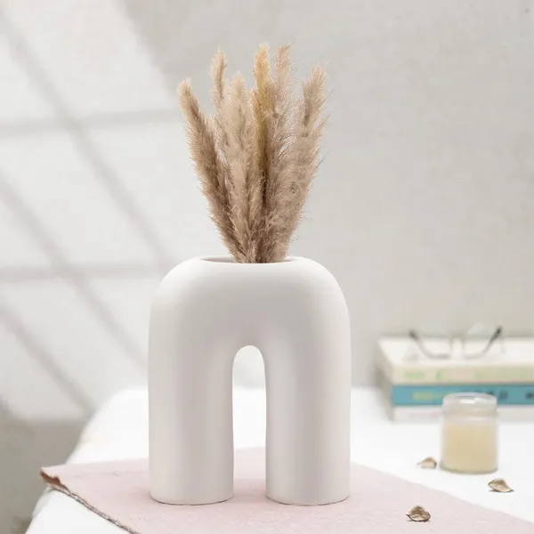Matte_White_Ceramic_U-Shape_Vase_|_Minimalist_Modern_Decorative_Flower_Vase