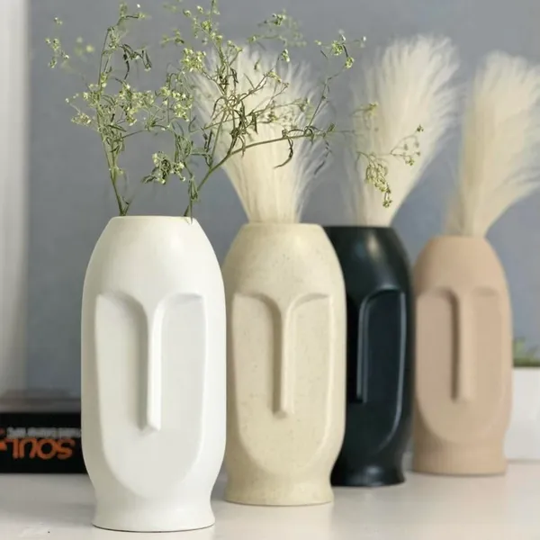 Long_White_Face