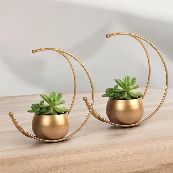 Set_of_2_Golden_Geometric_Metal_Flower_Vase_-_9_Inch_Decorative_Vase_for_Home_Decoration,_Center_Table,_Side_Table,_Living_Room,_Home_Office,_Perfect_Diwali_Gift_Item_(Golden_Pack_of_2)