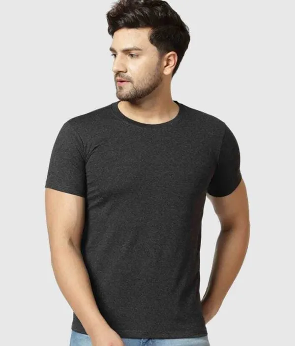 Black_Cotton_Blend_Half_Sleeve_Solid_Round_Neck_Regular_T-Shirt_For_Men