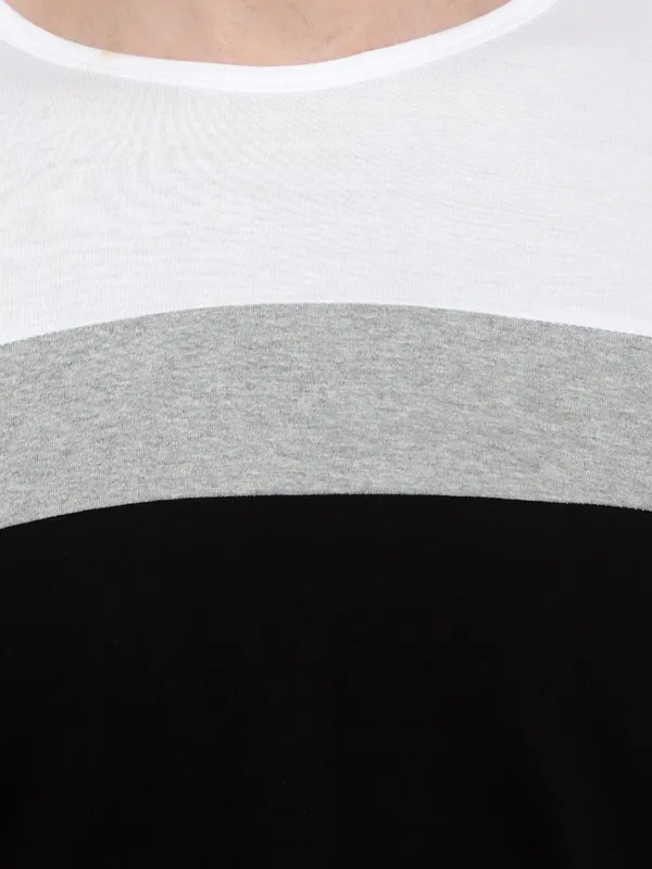 Pure_Cotton_Short_Sleeve_Colorblock_Round_Neck_Regular_T-Shirt_For_Men