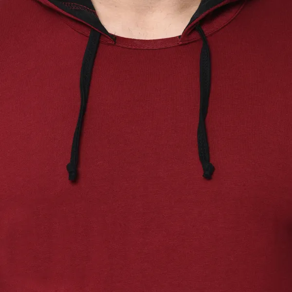 Maroon_&_Black_Cotton_Blend_Full_Sleeve_Colorblock_Hooded_Neck_Regular_T-Shirt_For_Men