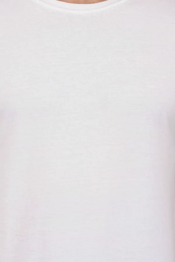White_Cotton_Blend_Half_Sleeve_Solid_Round_Neck_Regular_T-Shirt_For_Men