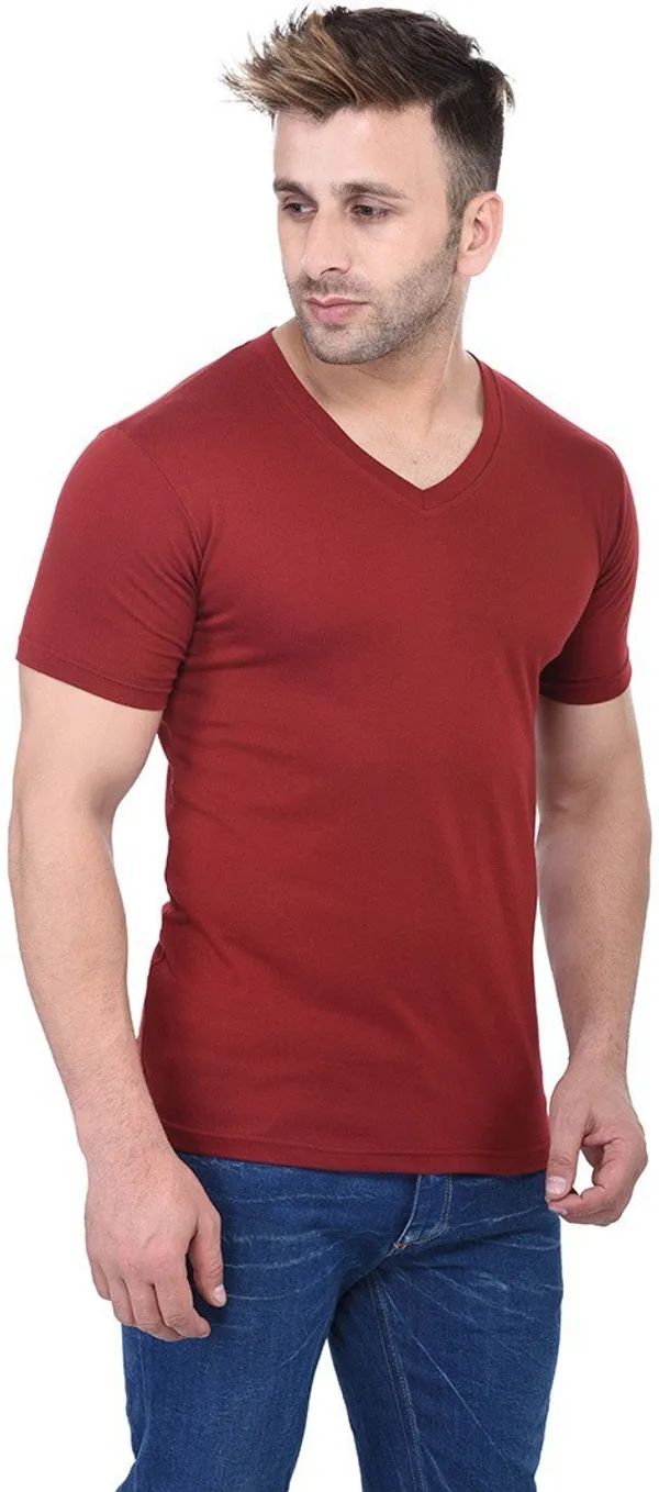 Maroon_Cotton_Blend_Half_Sleeve_Solid_V_Neck_Regular_T-Shirt_For_Men