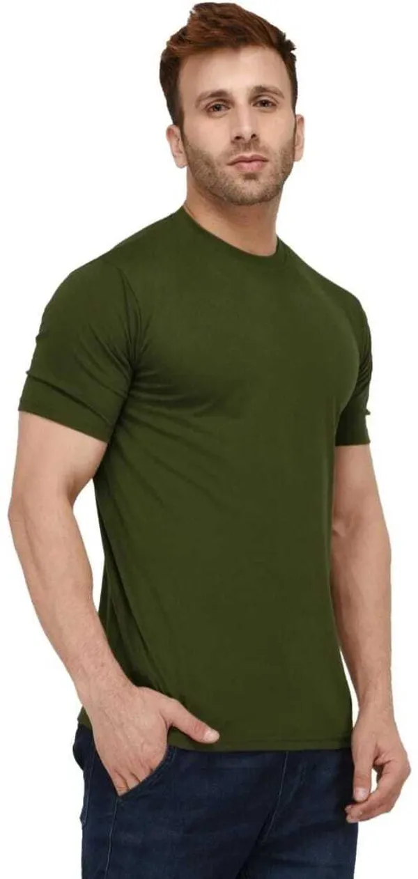 Black_Cotton_Blend_Half_Sleeve_Solid_Round_Neck_Regular_T-Shirt_For_Men