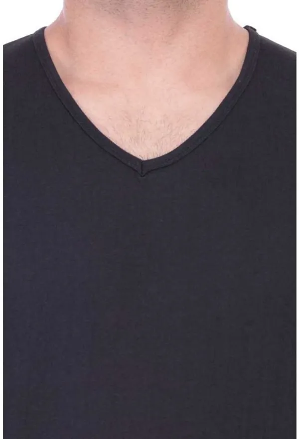 Black_Cotton_Blend_Half_Sleeve_Solid_V_Neck_Regular_T-Shirt_For_Men