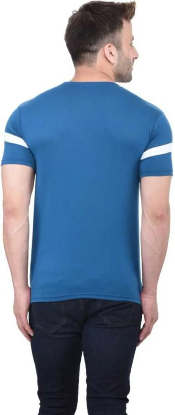 White_&_Blue_Cotton_Blend_Short_Sleeve_Striped_Round_Neck_Regular_T-Shirt_For_Men
