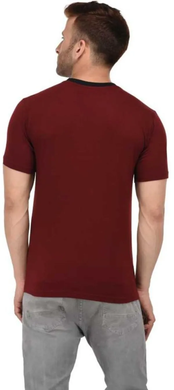 Maroon_&_Black_Cotton_Blend_Half_Sleeve_Colorblock_Round_Neck_Regular_T-Shirt_For_Men