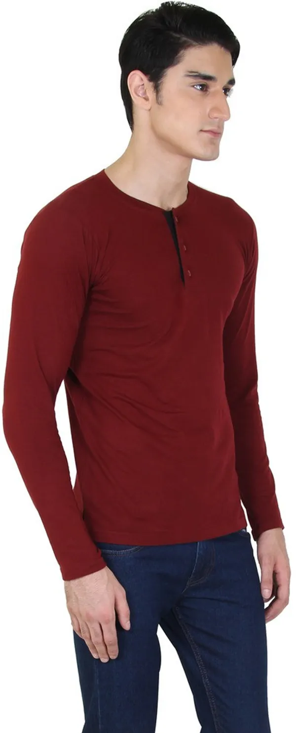 Maroon_Cotton_Blend_Full_Sleeve_Solid_Henley_Neck_Regular_T-Shirt_For_Men