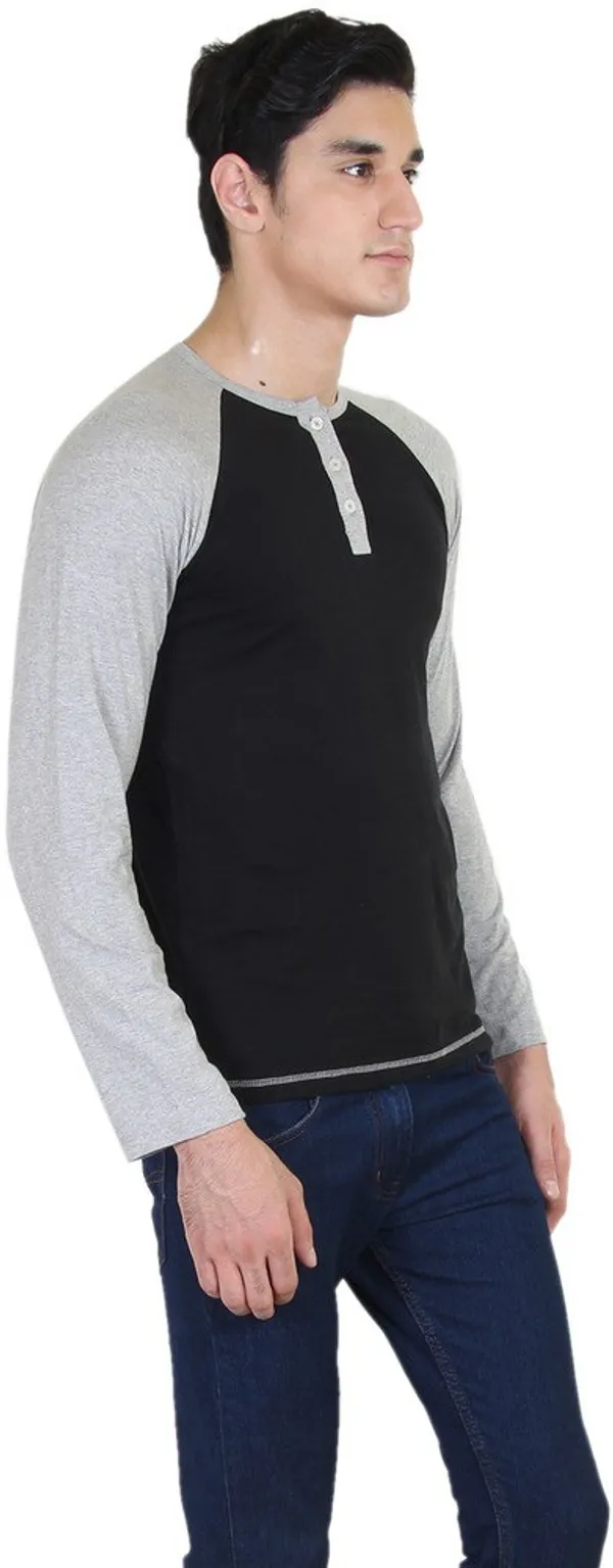 Black_Cotton_Blend_Full_Sleeve_Solid_Henley_Neck_Regular_T-Shirt_For_Men