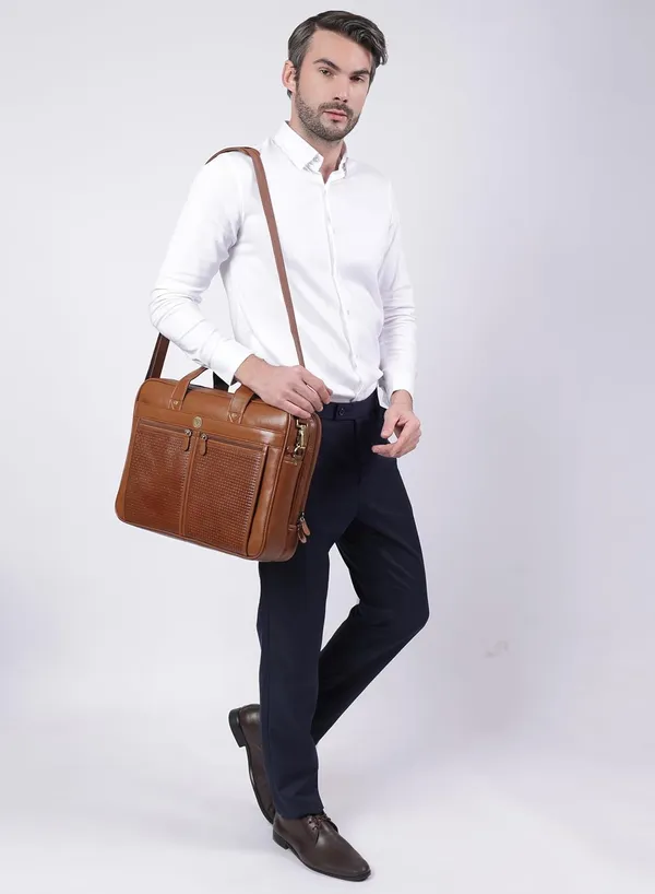 Tan_Laptop_Messenger_Bag_with_Shoulder_Strap_for_Men_|_Premium_Leather_Messenger_Bag_for_Everyday_Use
