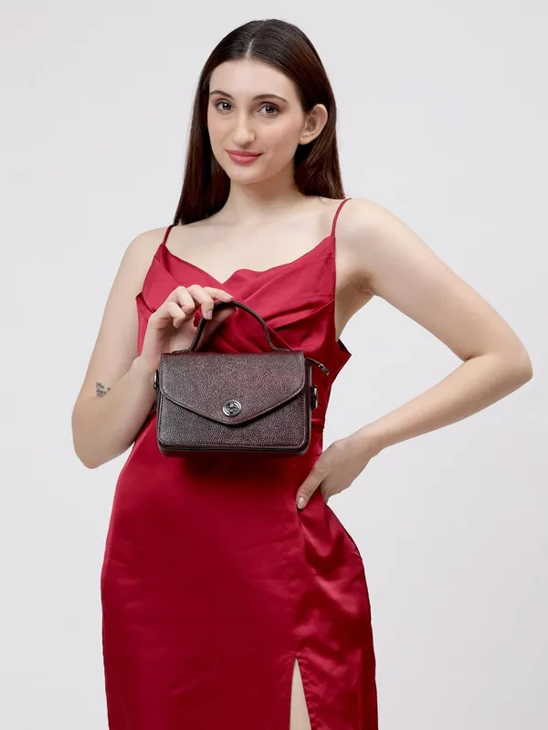 Brown_Sling_Bag_for_Women_|_Premium_Leather_Stylish_Bag_for_Everyday_Use