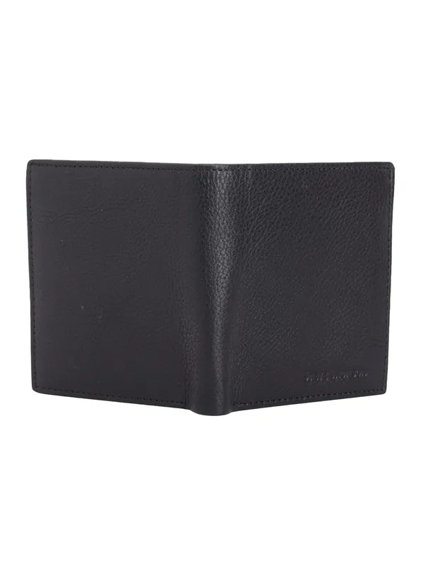 Black_Stylish_Wallet_for_Men_|_Premium_Rfid_Protected_Leather_Wallet