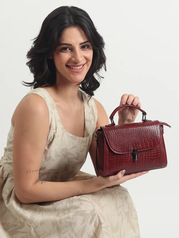 Mehndi_Embossed_Sling_Bag_for_Women_|_Premium_Leather_Stylish_Bag_for_Everyday_Use