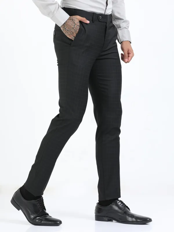 McHenry_Checkered_Waist_Expandable_Slim_Fit_2-Way_Lycra_Stretch_Formal_Trouser