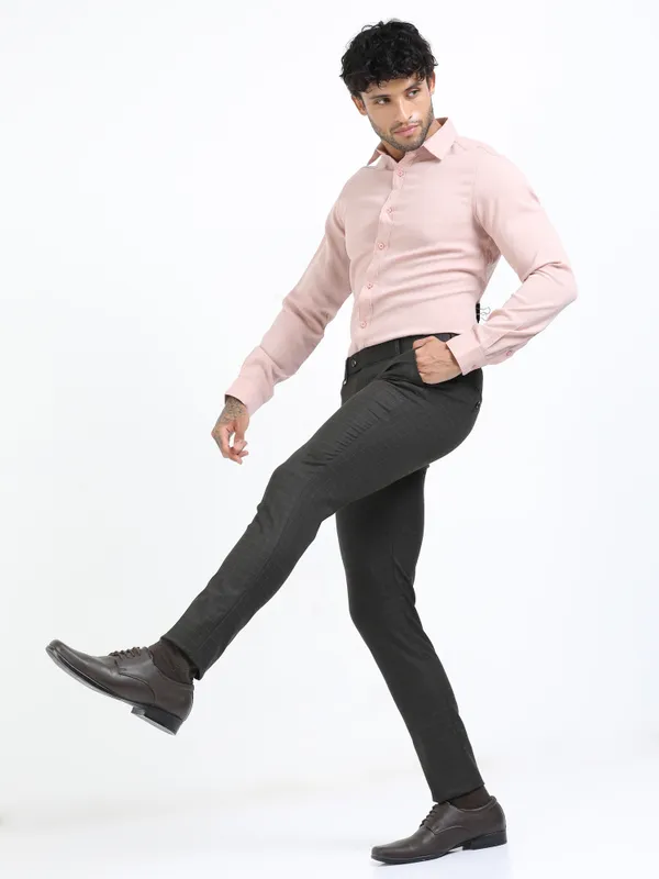 McHenry_Checkered_Waist_Expandable_Slim_Fit_2-Way_Lycra_Stretch_Formal_Trouser