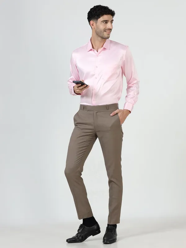 Wrinkle_Free_Slim_Fit_Formal_Trousers_(in,_Numeric,_30,_Beige)