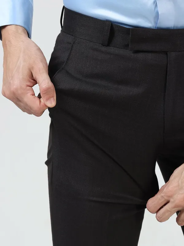 Wrinkle_Free_Slim_Fit_Formal_Trousers_(in,_Numeric,_30,_Black)