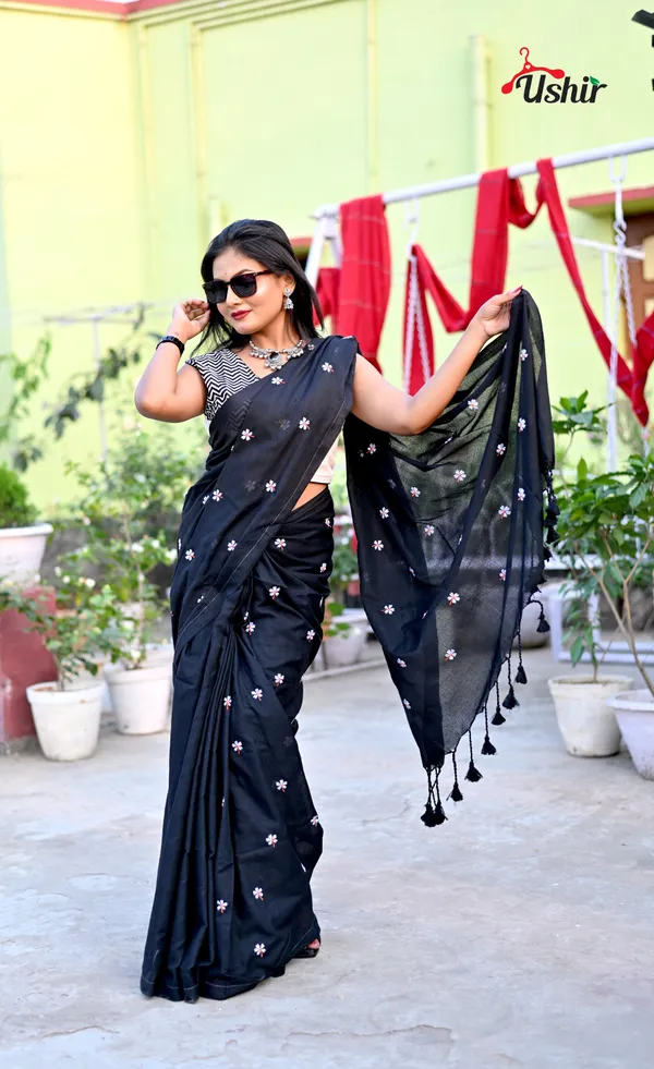 Blacky_Embroidery_Cotton_Saree