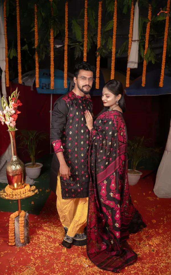 Black_&_Pink_dhakai_couple_set